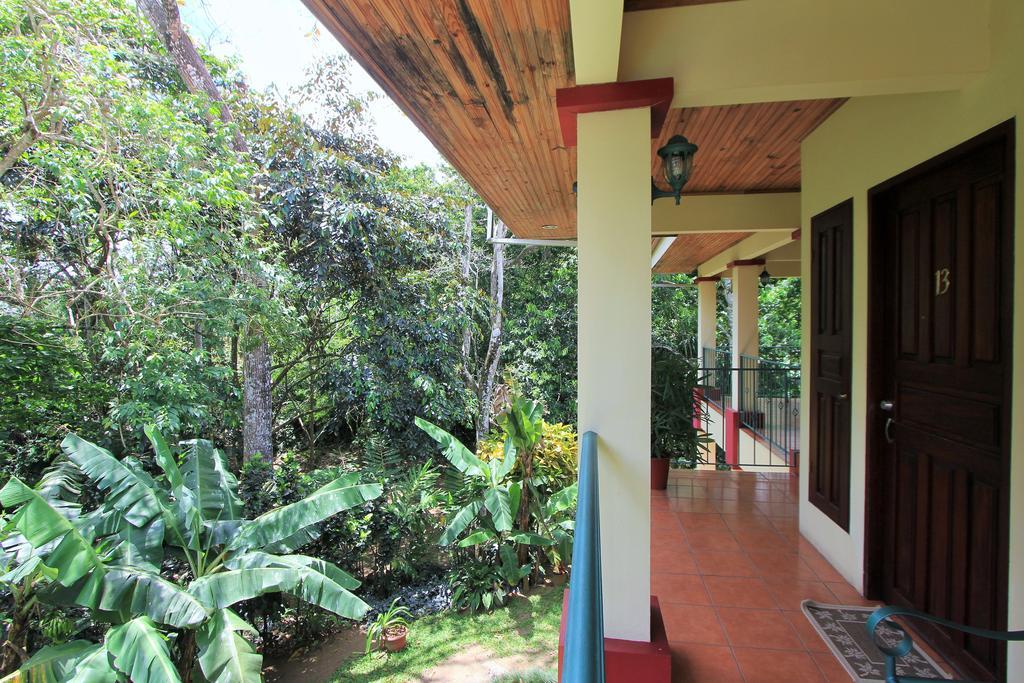 Hotel Monte Real La Fortuna Exterior photo